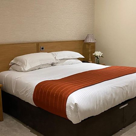 The City Hotel Дънфърмлин Екстериор снимка